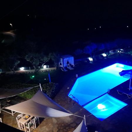 Asimina Apartment Istro Bagian luar foto