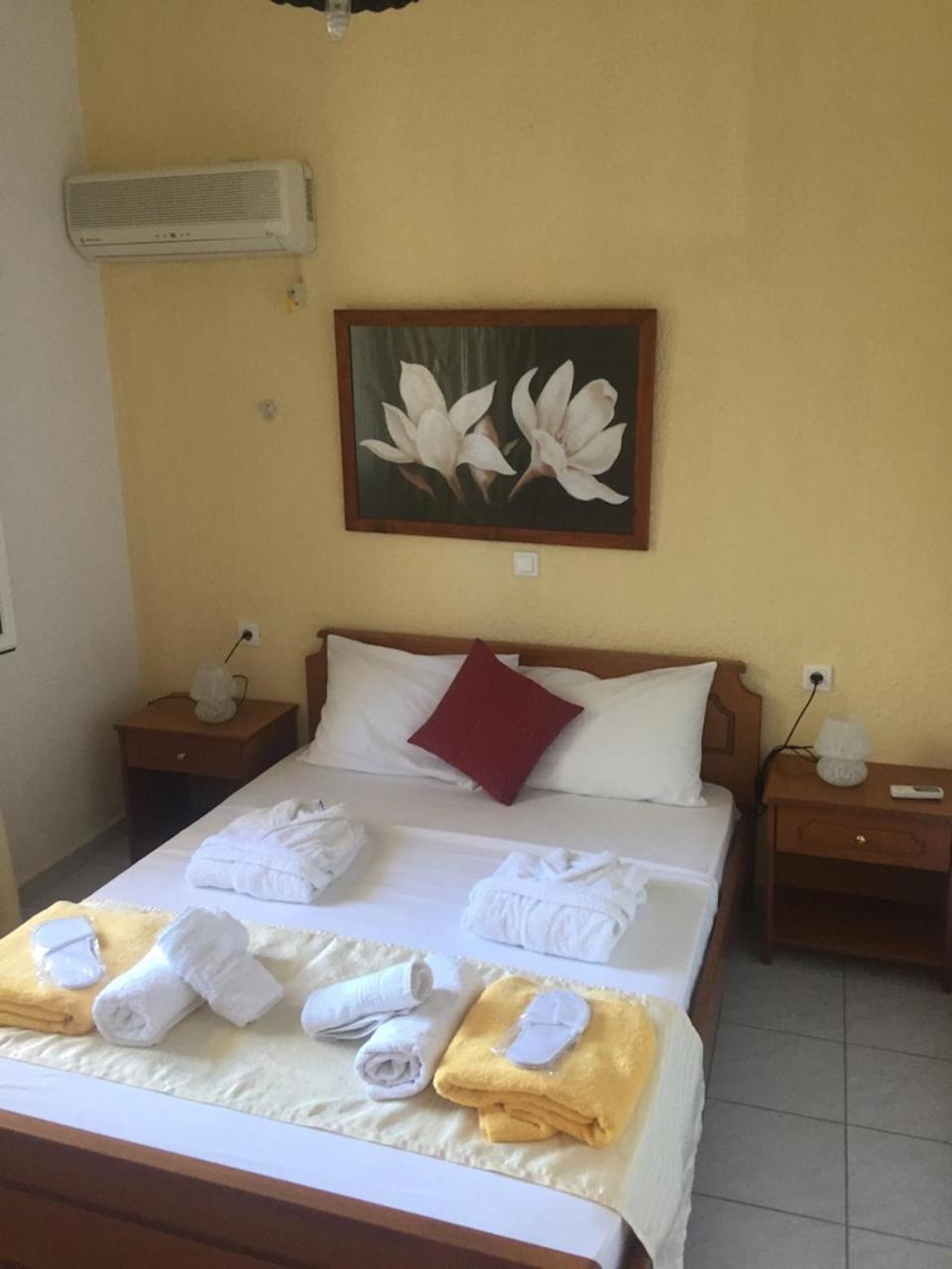 Asimina Apartment Istro Bagian luar foto