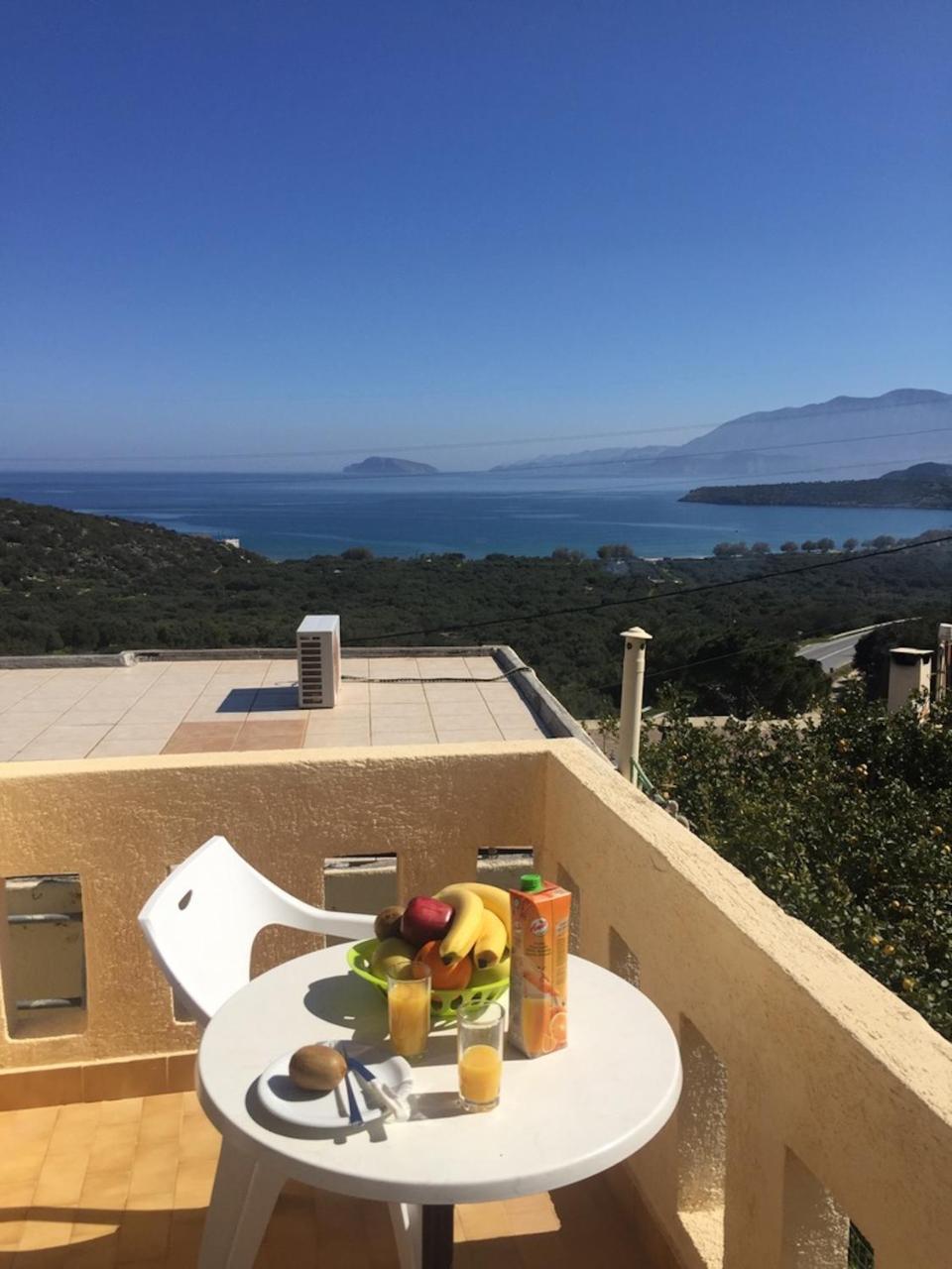 Asimina Apartment Istro Bagian luar foto