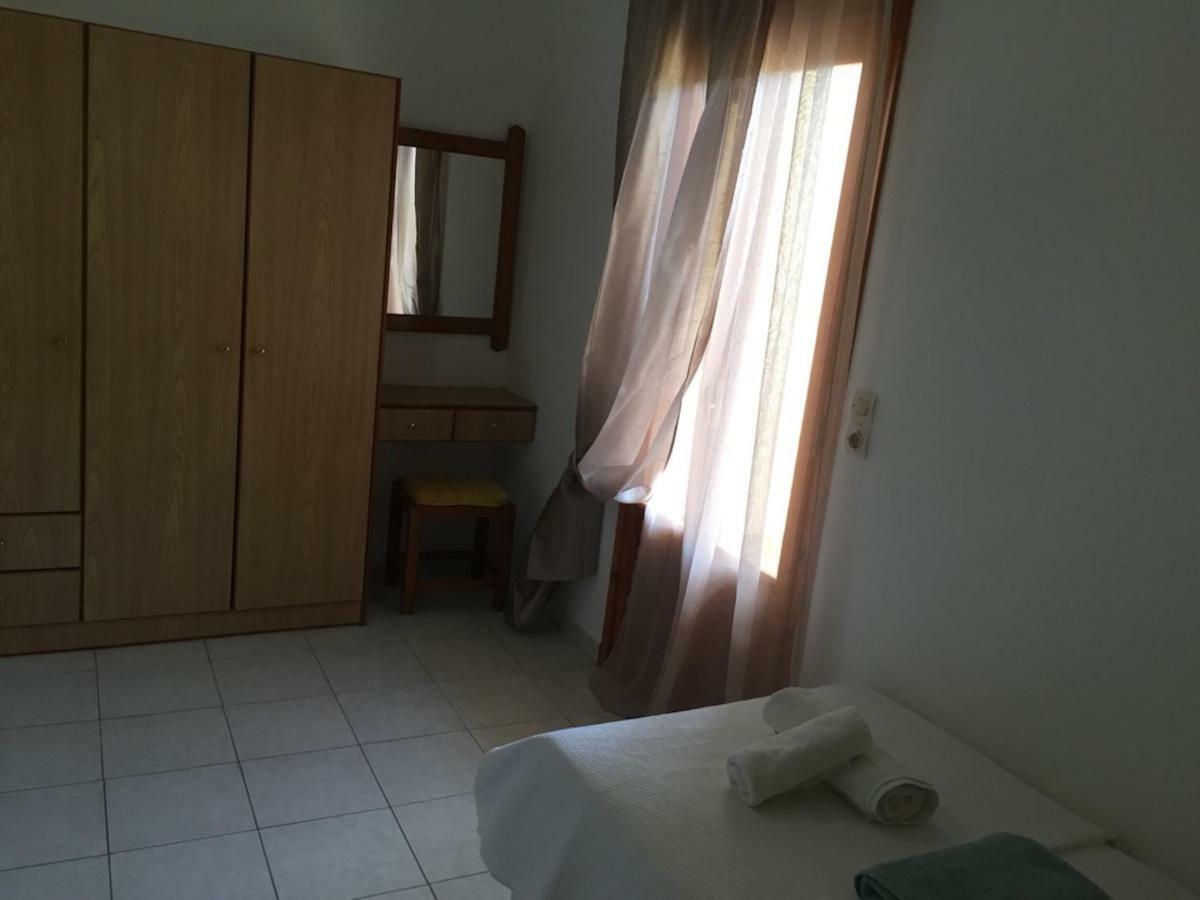 Asimina Apartment Istro Bagian luar foto