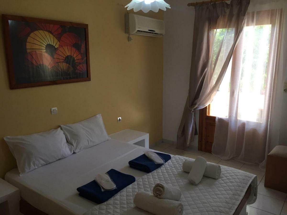 Asimina Apartment Istro Bagian luar foto